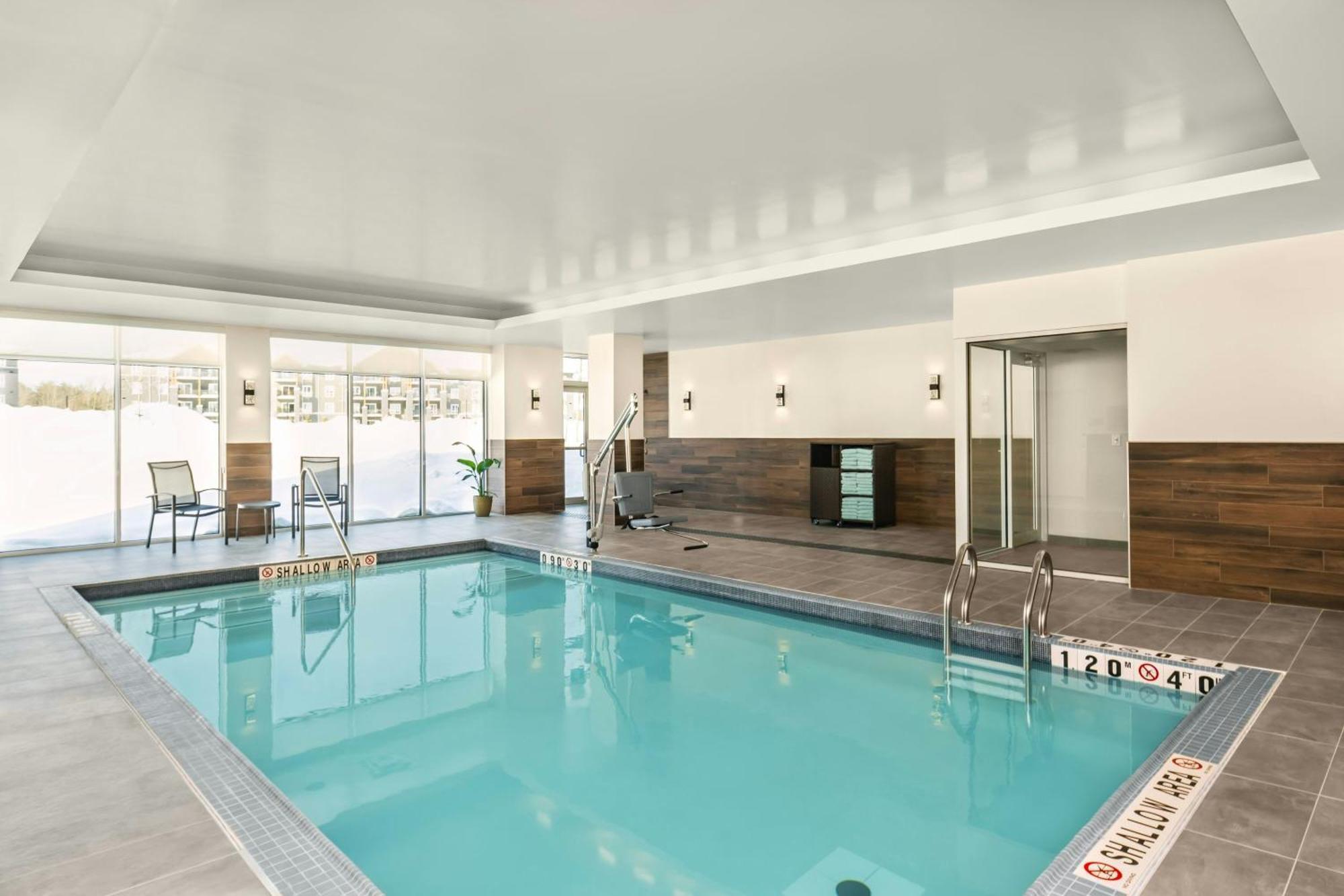 Fairfield By Marriott Inn & Suites Gravenhurst Muskoka Zewnętrze zdjęcie